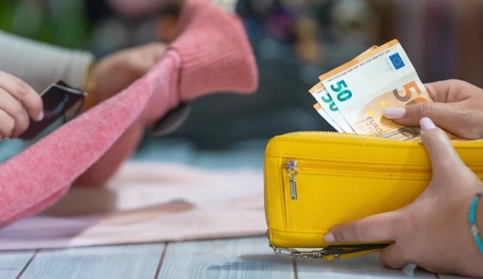 Nga sot, në Kosovë ndalohen pagesat cash mbi 2 mijë euro
